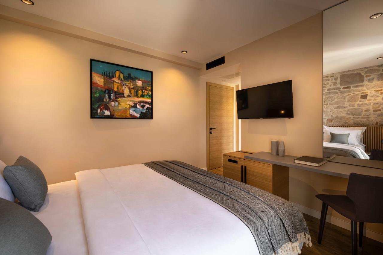Dunatovi Dvori Heritage Hotel 普莱克 外观 照片