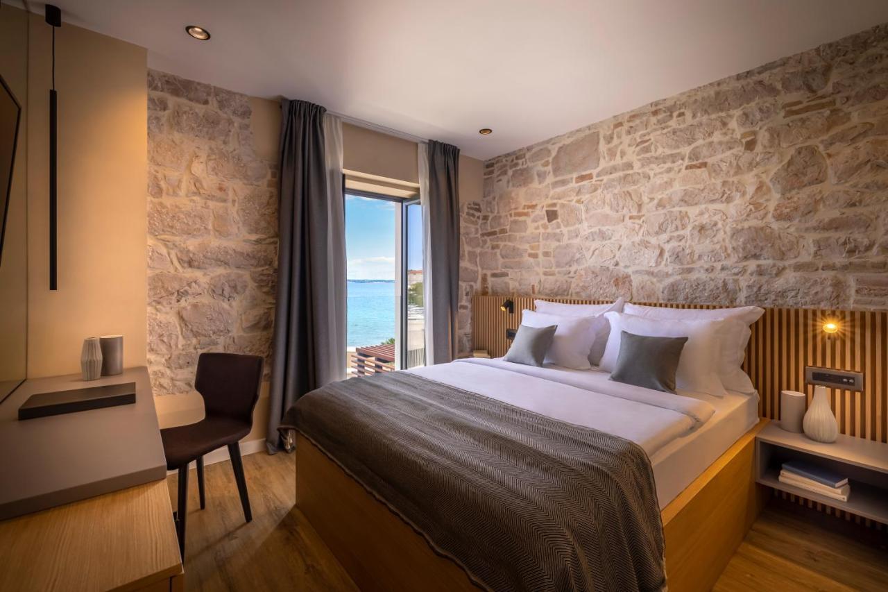 Dunatovi Dvori Heritage Hotel 普莱克 外观 照片