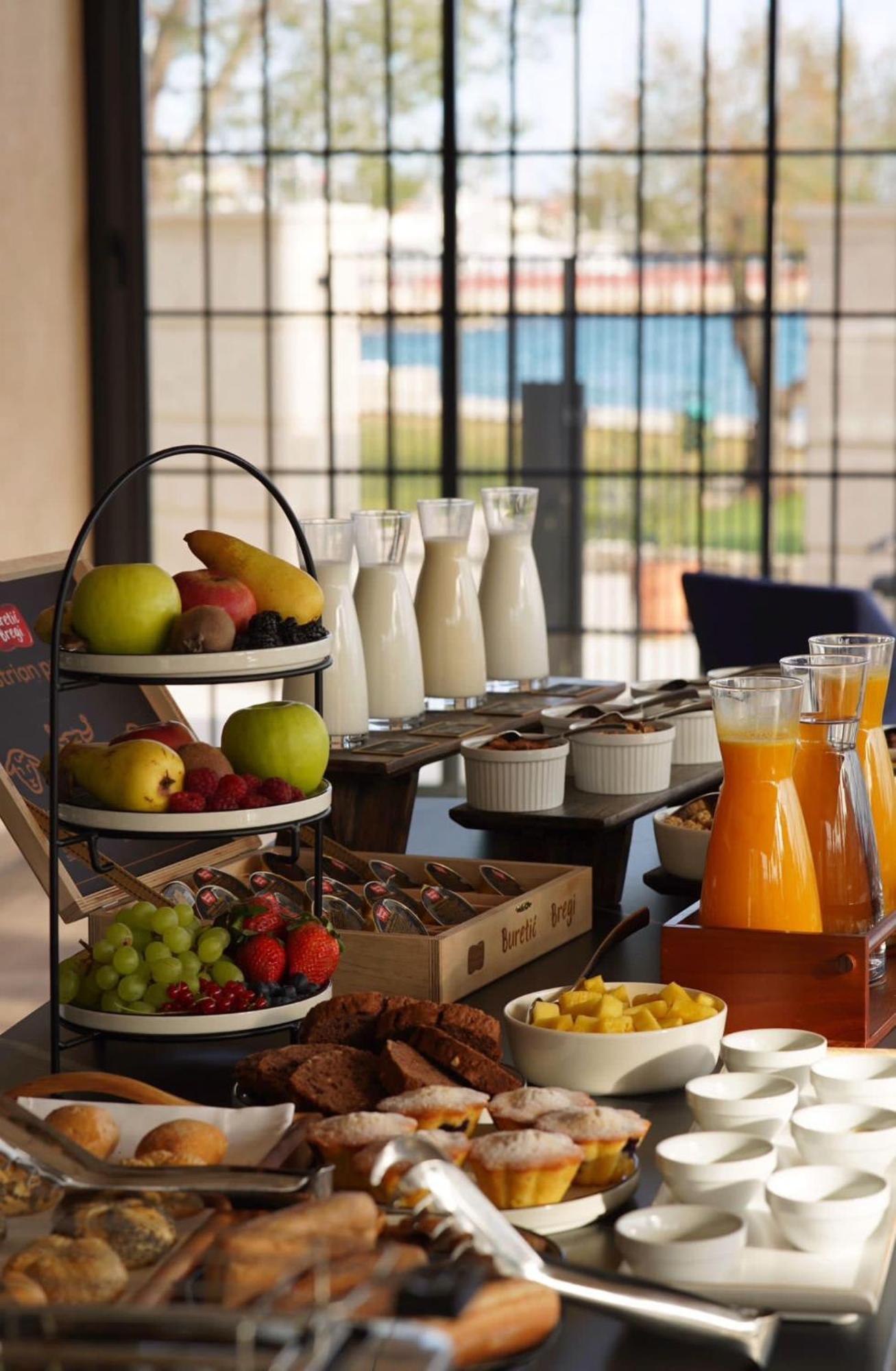 Dunatovi Dvori Heritage Hotel 普莱克 外观 照片